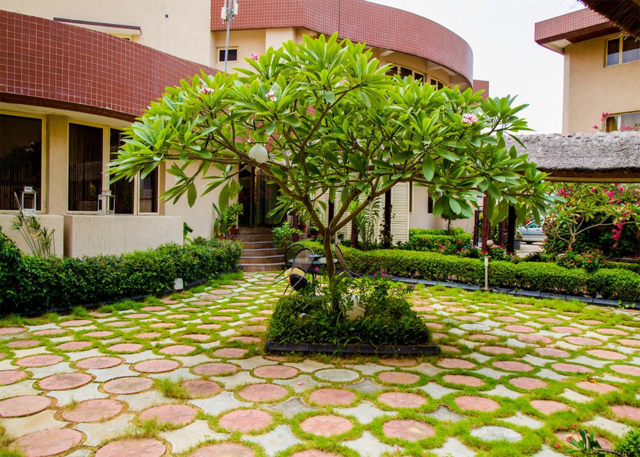 Hotel Bon Voyage Lagos Exterior photo