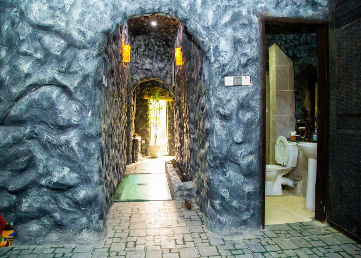 Hotel Bon Voyage Lagos Exterior photo