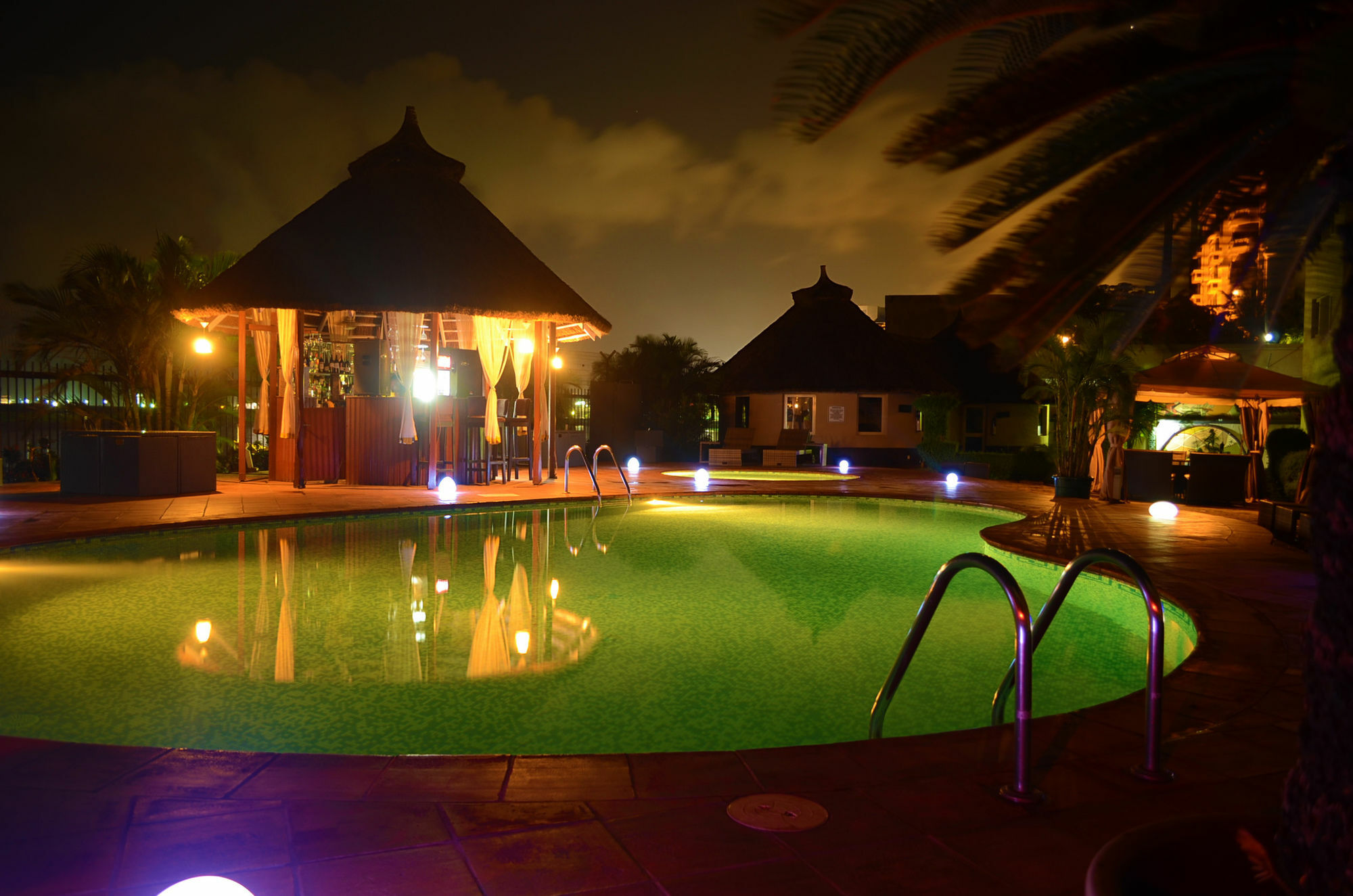 Hotel Bon Voyage Lagos Exterior photo